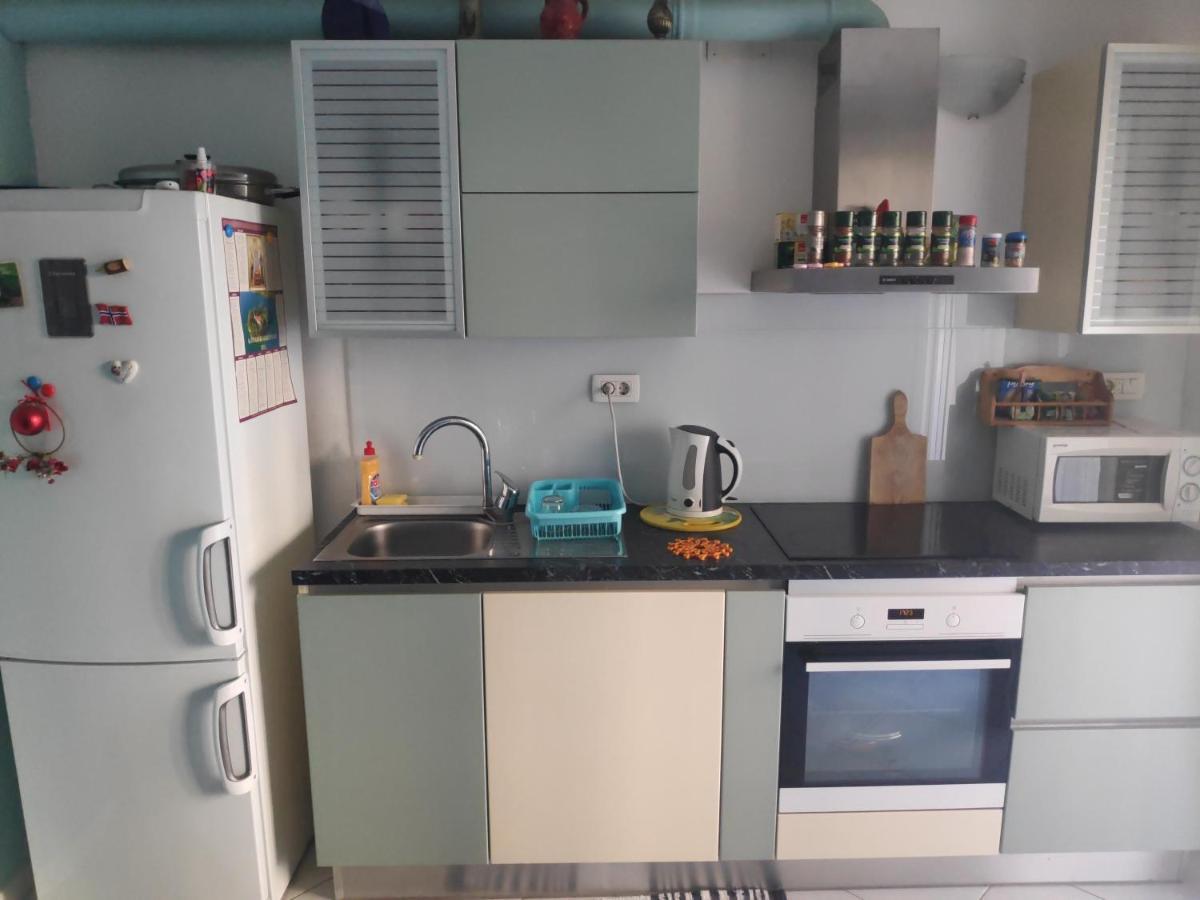 Spacious Apartment With Big Garden Near Beach 斯普利特 外观 照片