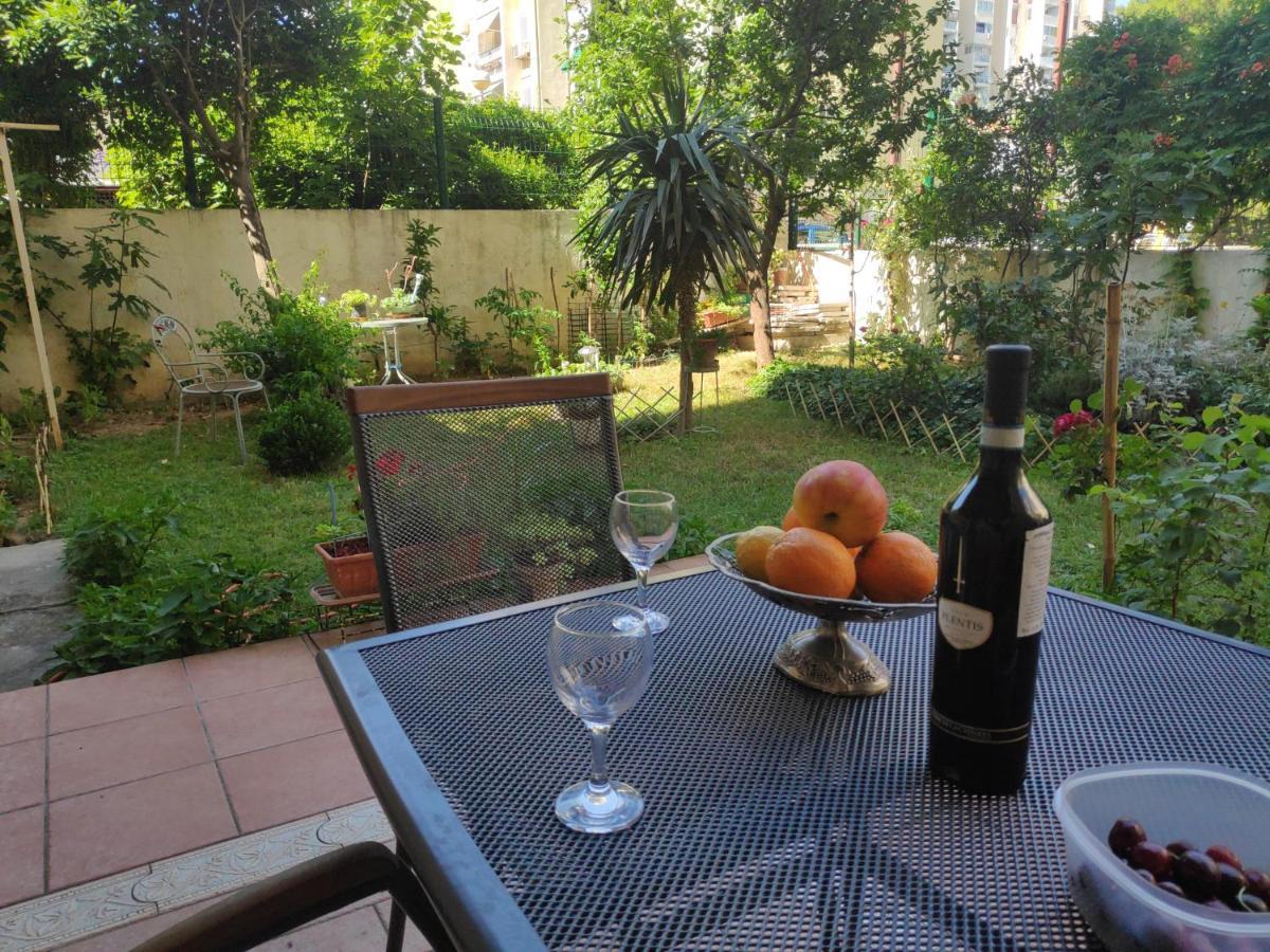 Spacious Apartment With Big Garden Near Beach 斯普利特 外观 照片
