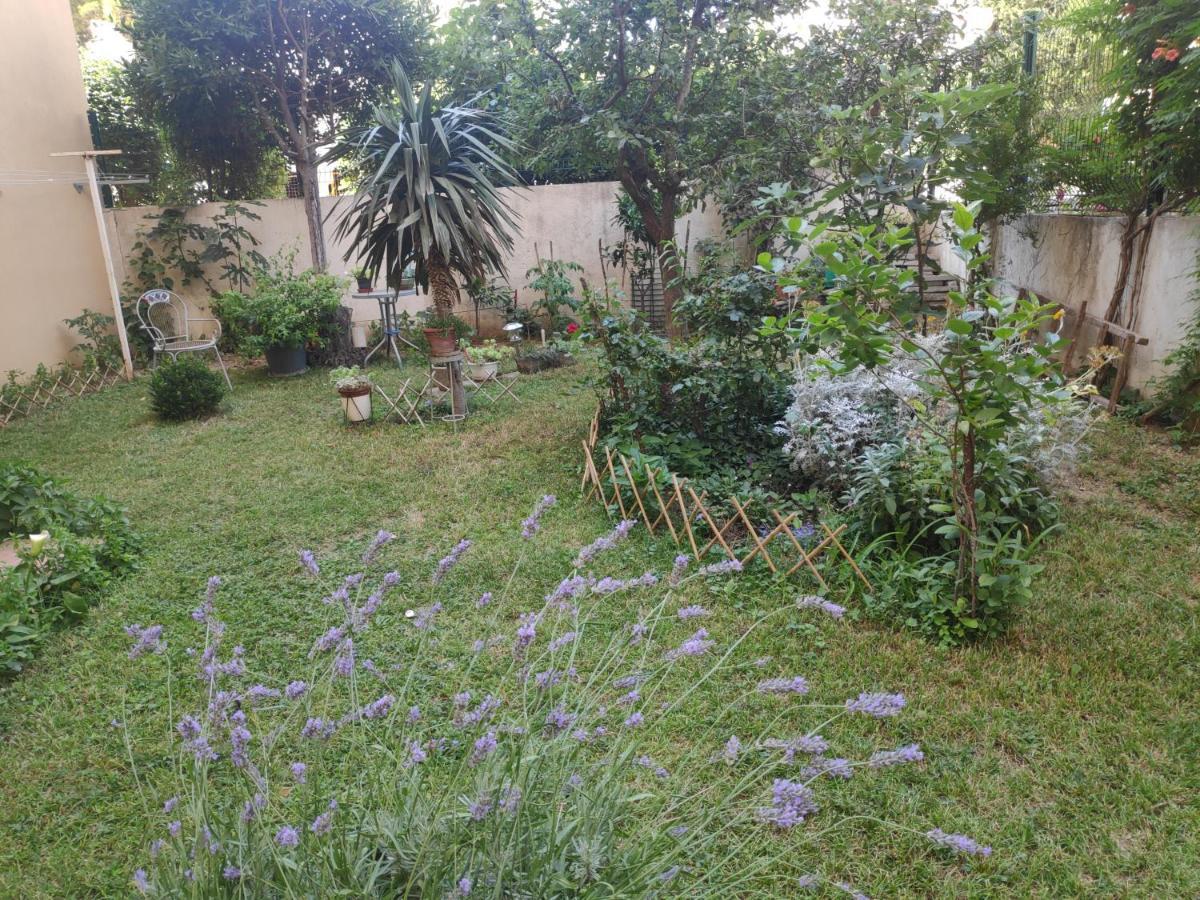 Spacious Apartment With Big Garden Near Beach 斯普利特 外观 照片