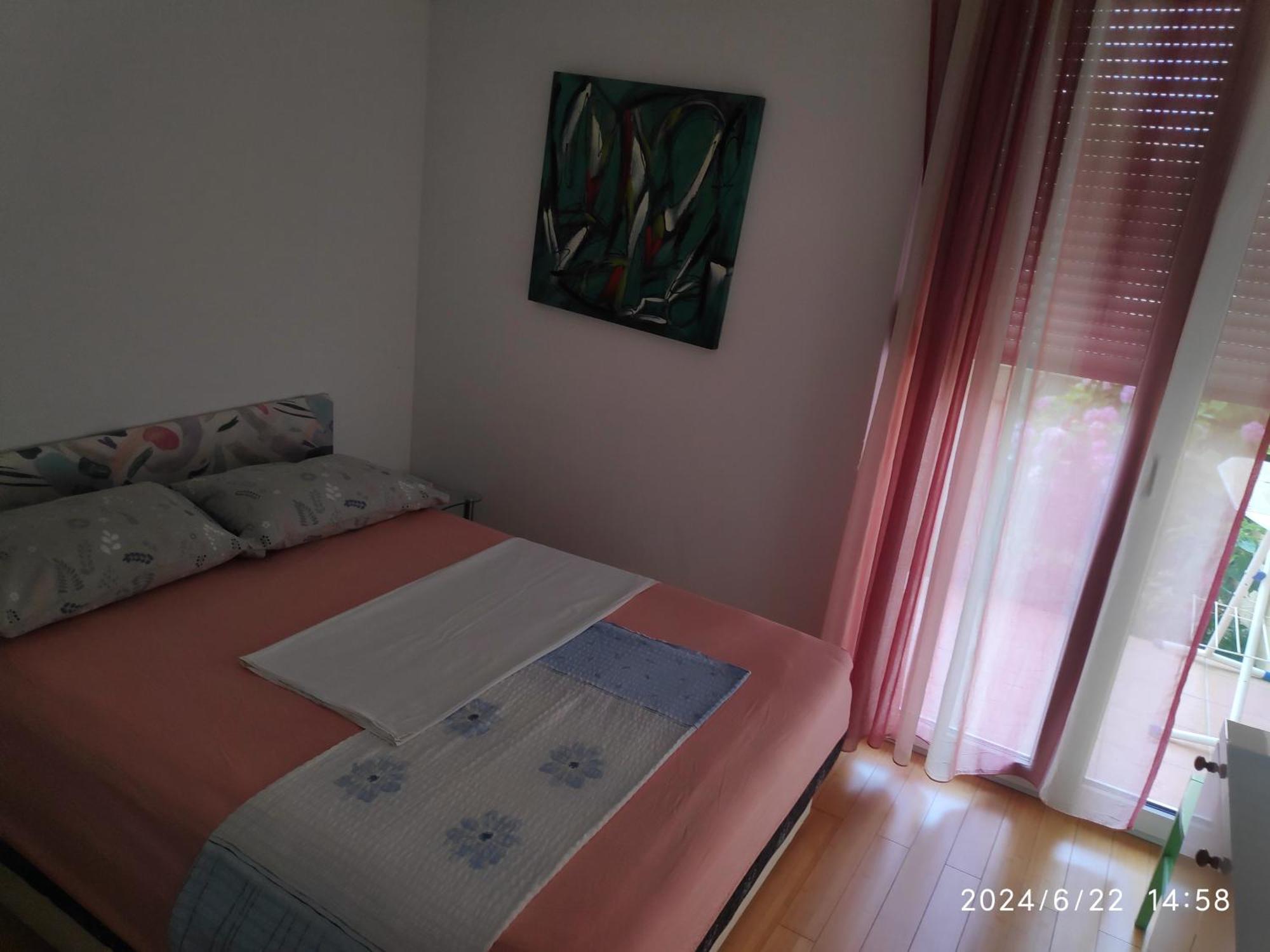 Spacious Apartment With Big Garden Near Beach 斯普利特 外观 照片